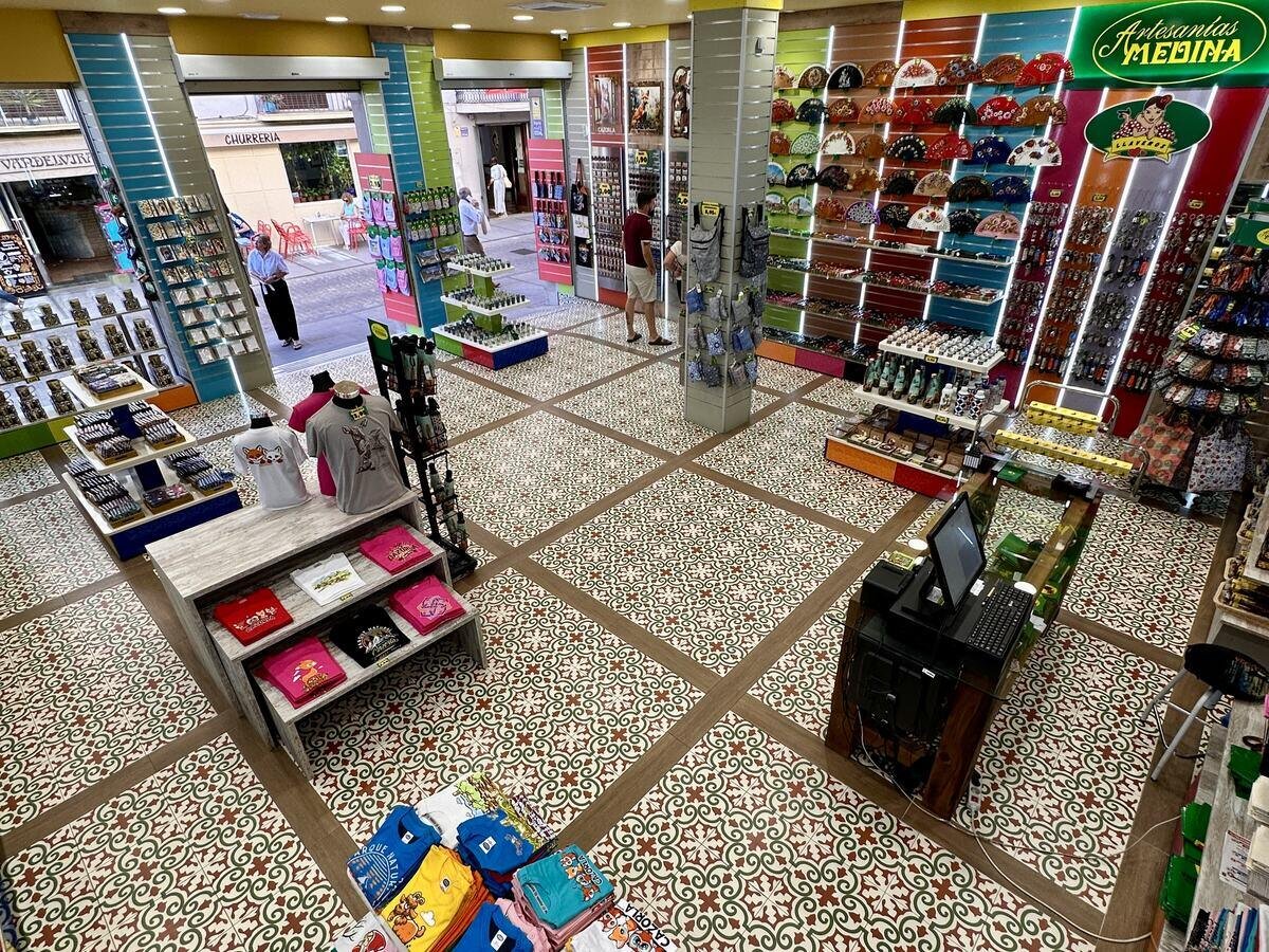 Rincón de la tienda de Artesanías Medina en Dr. Muñoz 23, Cazorla