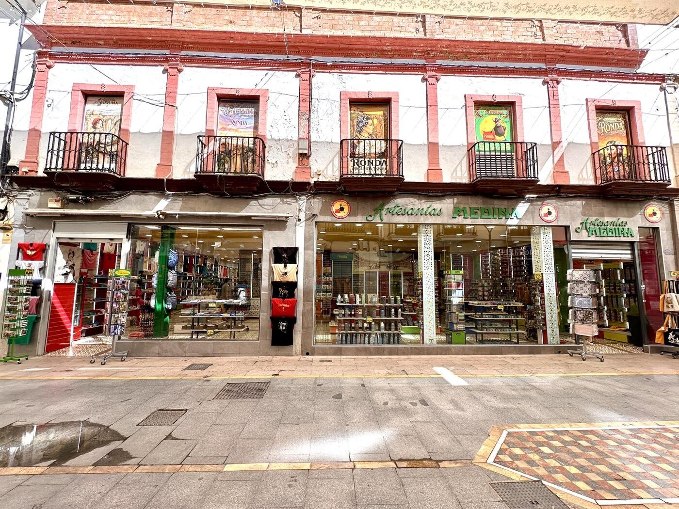 Tienda de Artesanías Medina en Ronda, Espinel 11